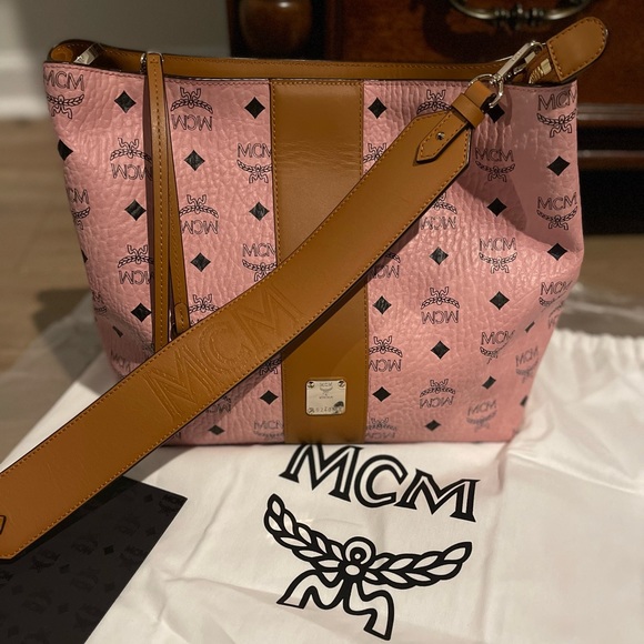 MCM Medium Visetos Hobo Carryall Tote Handbag - Picture 4 of 12